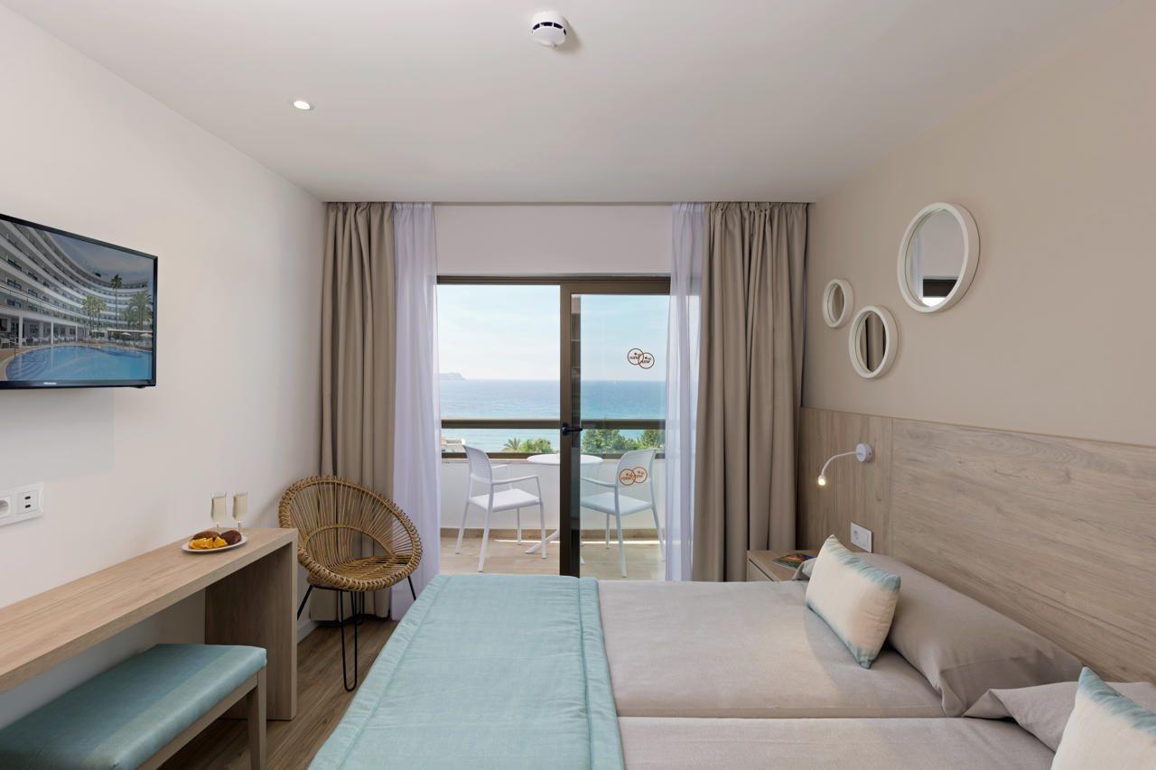 Hsm Linda Playa Hotel Peguera Exterior photo